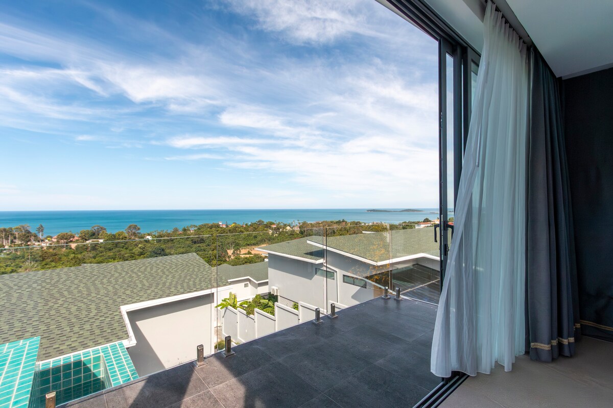 Renovated 5-Bedroom Sea-View Pool Villa for Sale or Rent in Chaweng Noi, Koh Samui
