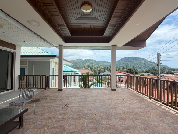 3-Bedroom House for Sale in Lamai, Koh Samui – Great Location with Mountain Views