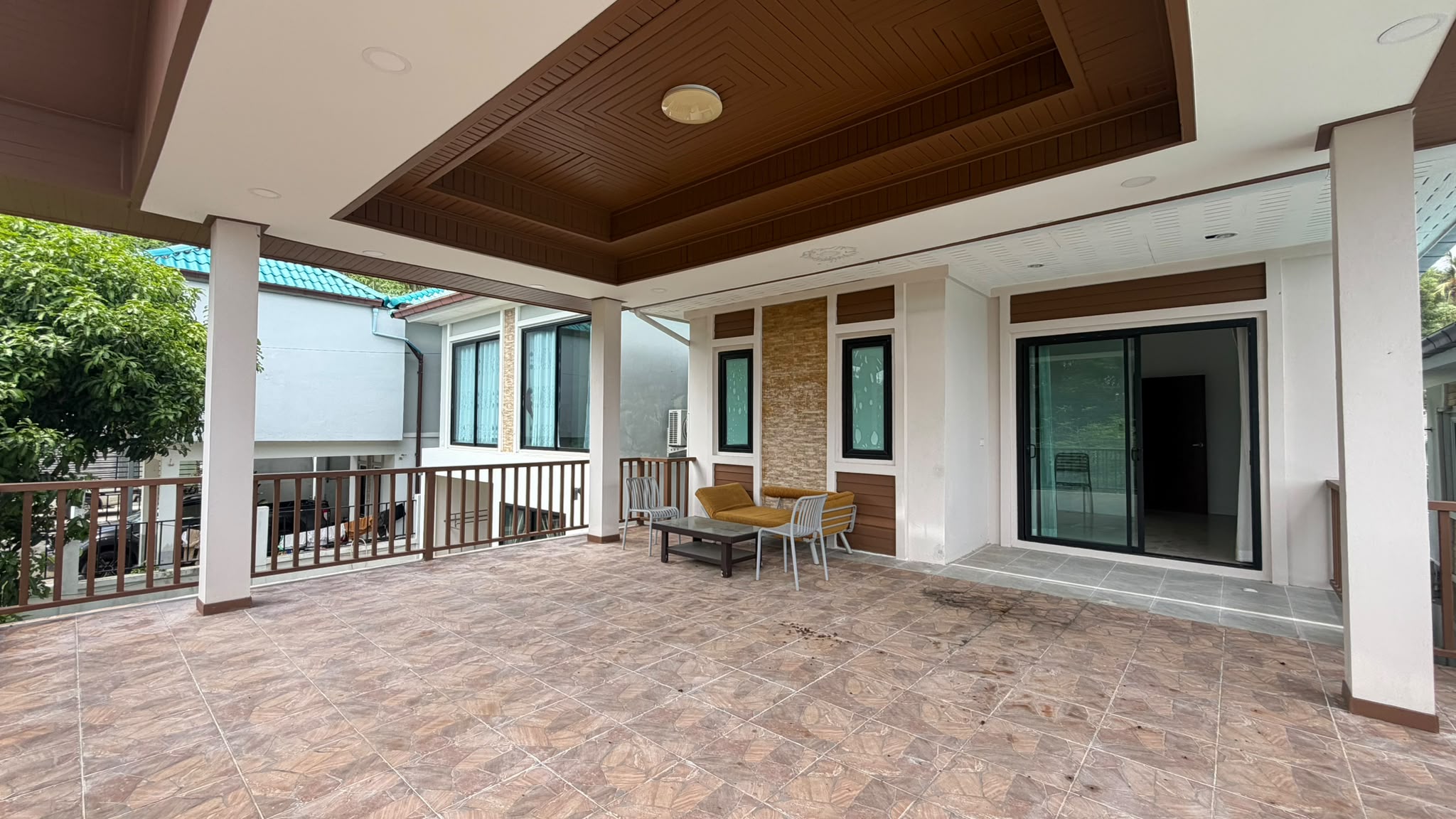 WhatsApp Image 2026-09-30 at 10.54.17 3-Bedroom House for Sale in Lamai, Koh Samui – Great Location with Mountain Views
