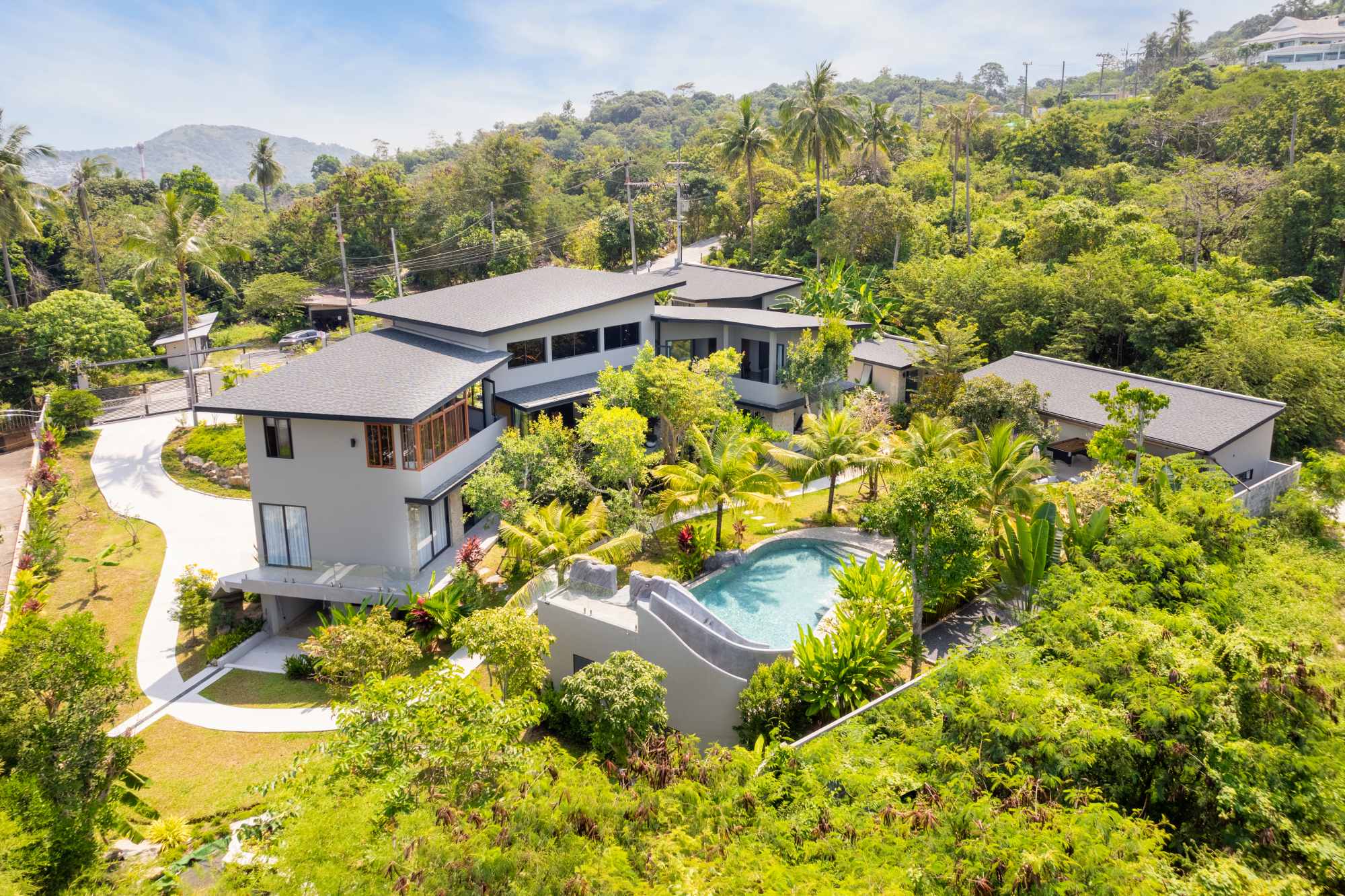 image006 Luxury 4-Bedroom Pool Villa for Sale in Koh Samui