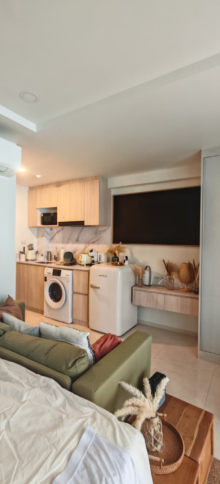 Open-plan studio with kitchen, Terraza Lamai condo for sale
