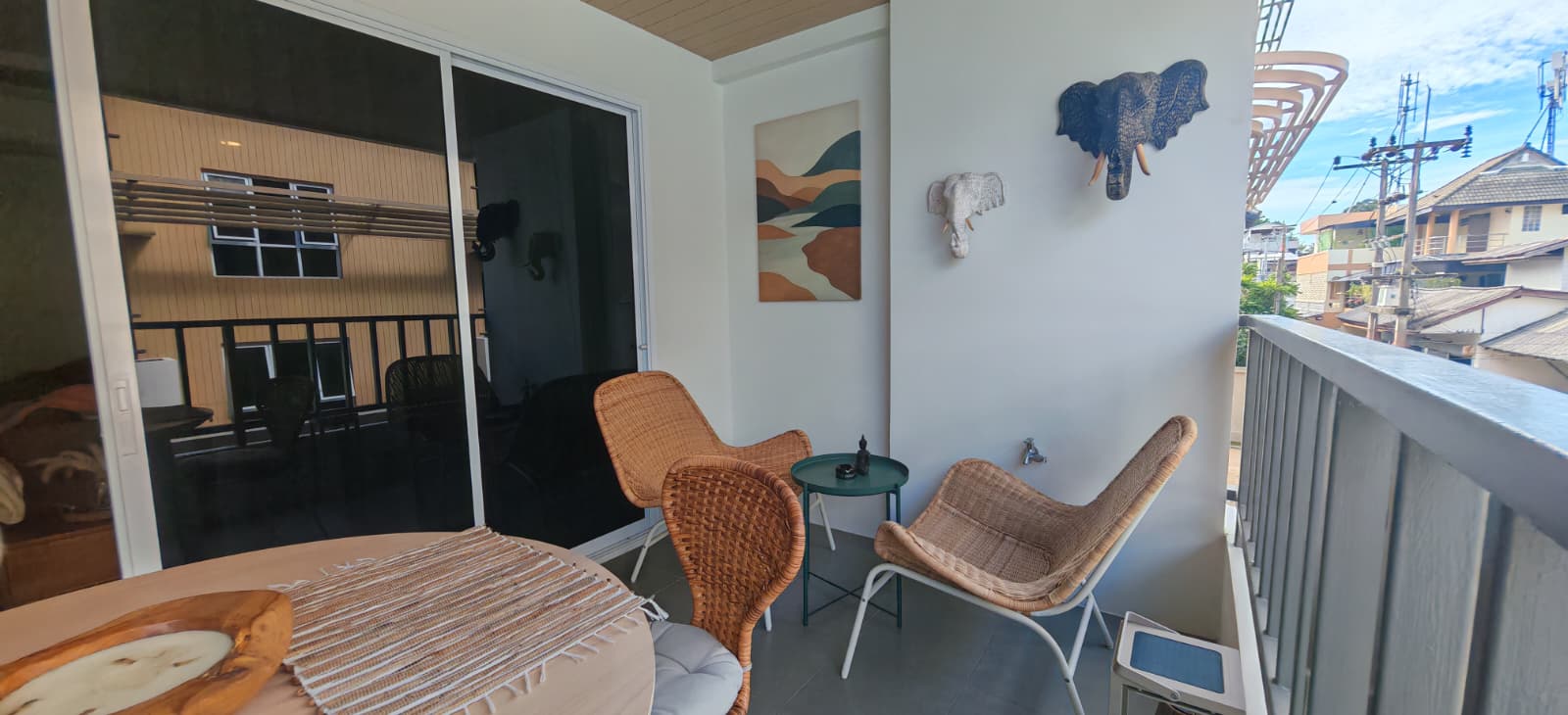 Wide view of furnished studio, Terraza Lamai Koh Samui
