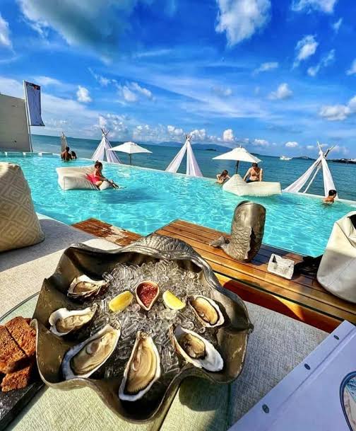 CHI Beach Club – photo 4