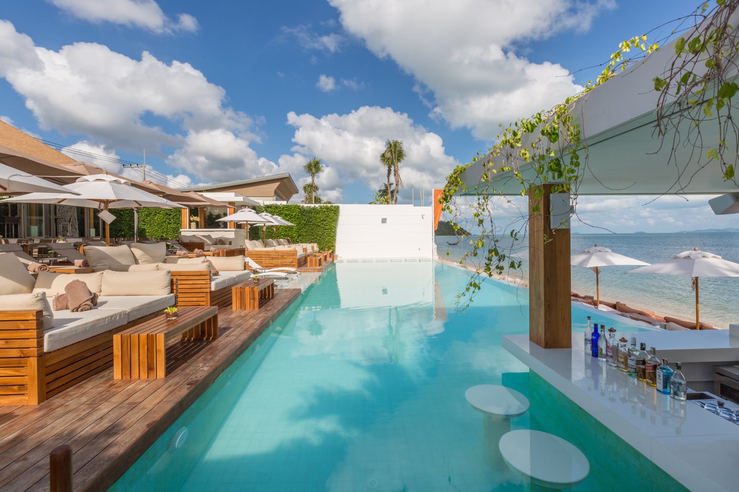 CHI Beach Club – photo 2
