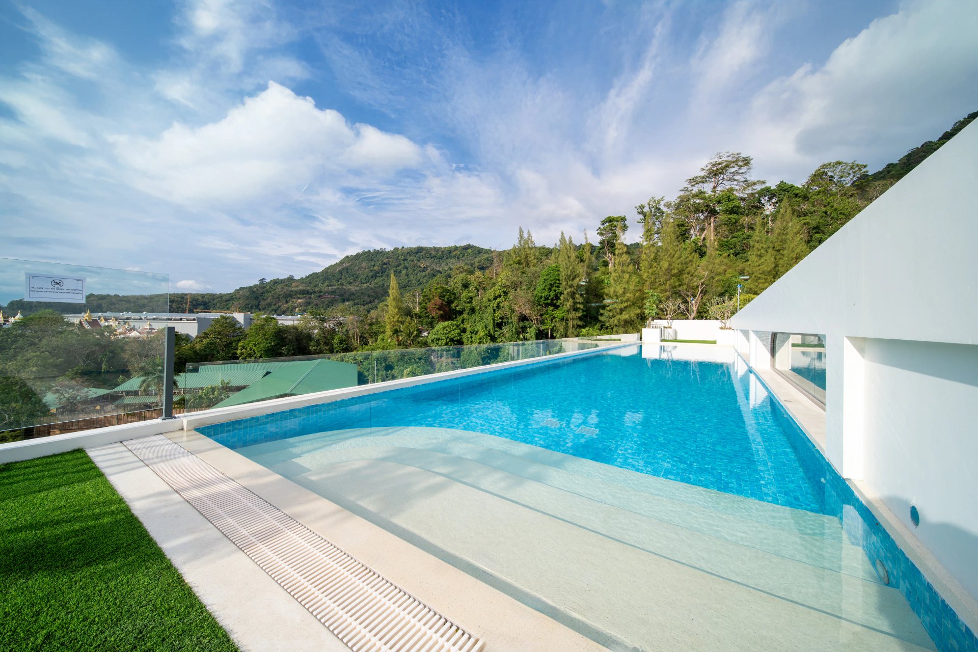 fantasea condo kamala 03 Fantasea Condo Kamala, Kamala, Phuket – Rooftop swimming pool
