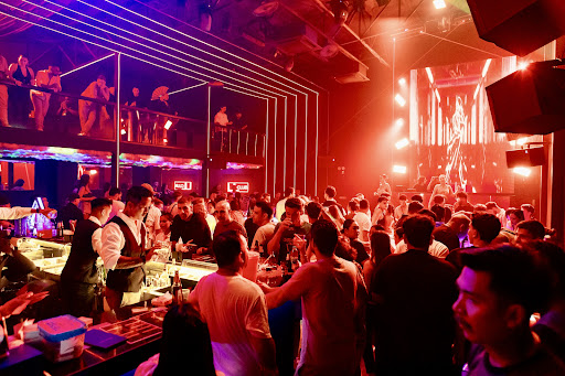 Lil Club